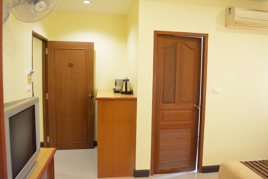Pornthep Hotel 2 Ban Klong Haeng ภายนอก รูปภาพ